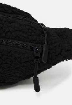 Pier One Unisex - Sac Banane - Black -Pier One 1359e1e4577d4f99aa4271e5fdf8ee11