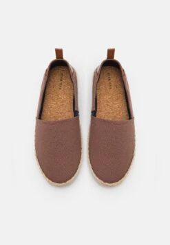 Pier One Unisex - Espadrilles - Brown 5 Pier One Unisex - Espadrilles - Brown -Pier One 31da881e18bf49df90b20d8e283884c8