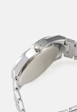 Pier One Montre - Silver- Coloured/Black 4 Pier One Montre - Silver- Coloured/Black -Pier One 35775bfdc3624dd196dbe6c3027694f0