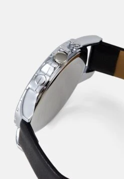 Pier One Montre - Black/Silver-Coloured -Pier One a405f32d91574594bfe0eb57bcbec044