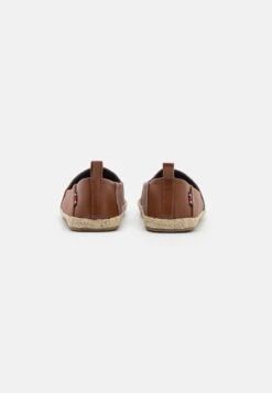 Pier One Unisex - Espadrilles - Brown 4 Pier One Unisex - Espadrilles - Brown -Pier One c87e3fa4120843cda9a914d0e4b77c24