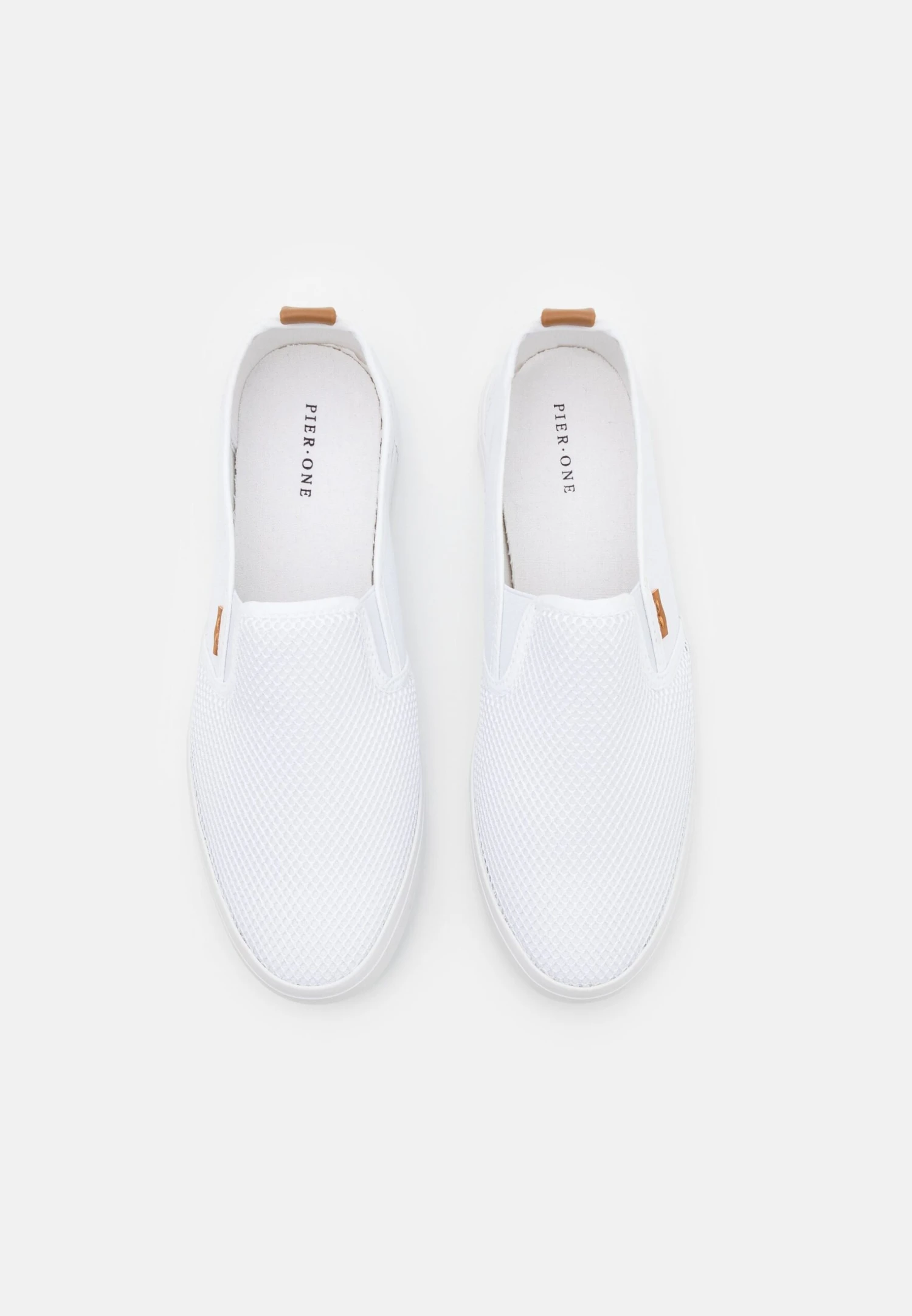 Unisex - Mocassins - White Pier One Unisex - Mocassins - White -Pier One cab355a5a66847138fab0310c479705c scaled