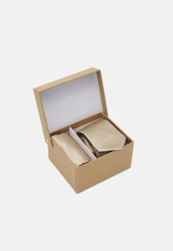 Pier One Set - Mouchoir De Poche - Beige -Pier One dae22eb1283541c98e7012d1c86f16c1